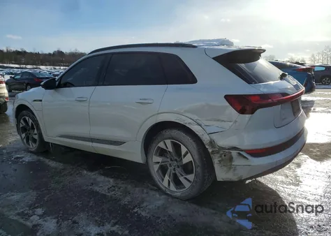 2022 Audi E-Tron Premium из США, поврежденный, VIN WA1AAAGE1NB014519